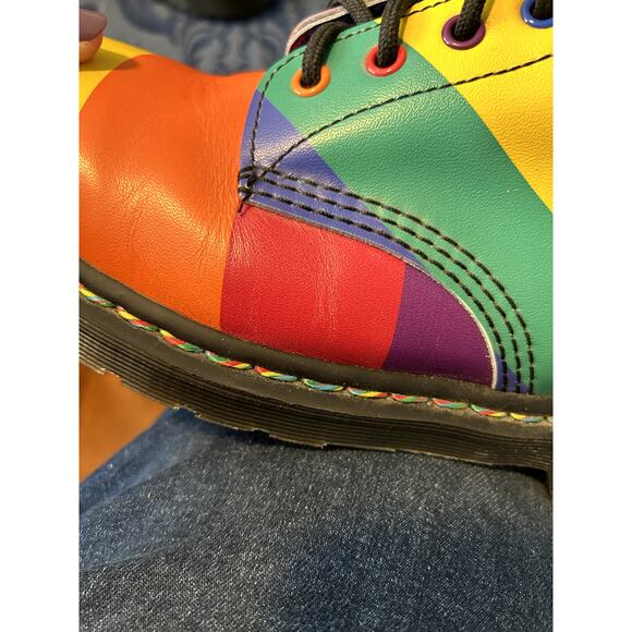 Dr Martens Pride Rainbow 1460s Size 11/EU 43 - Picture 4 of 9